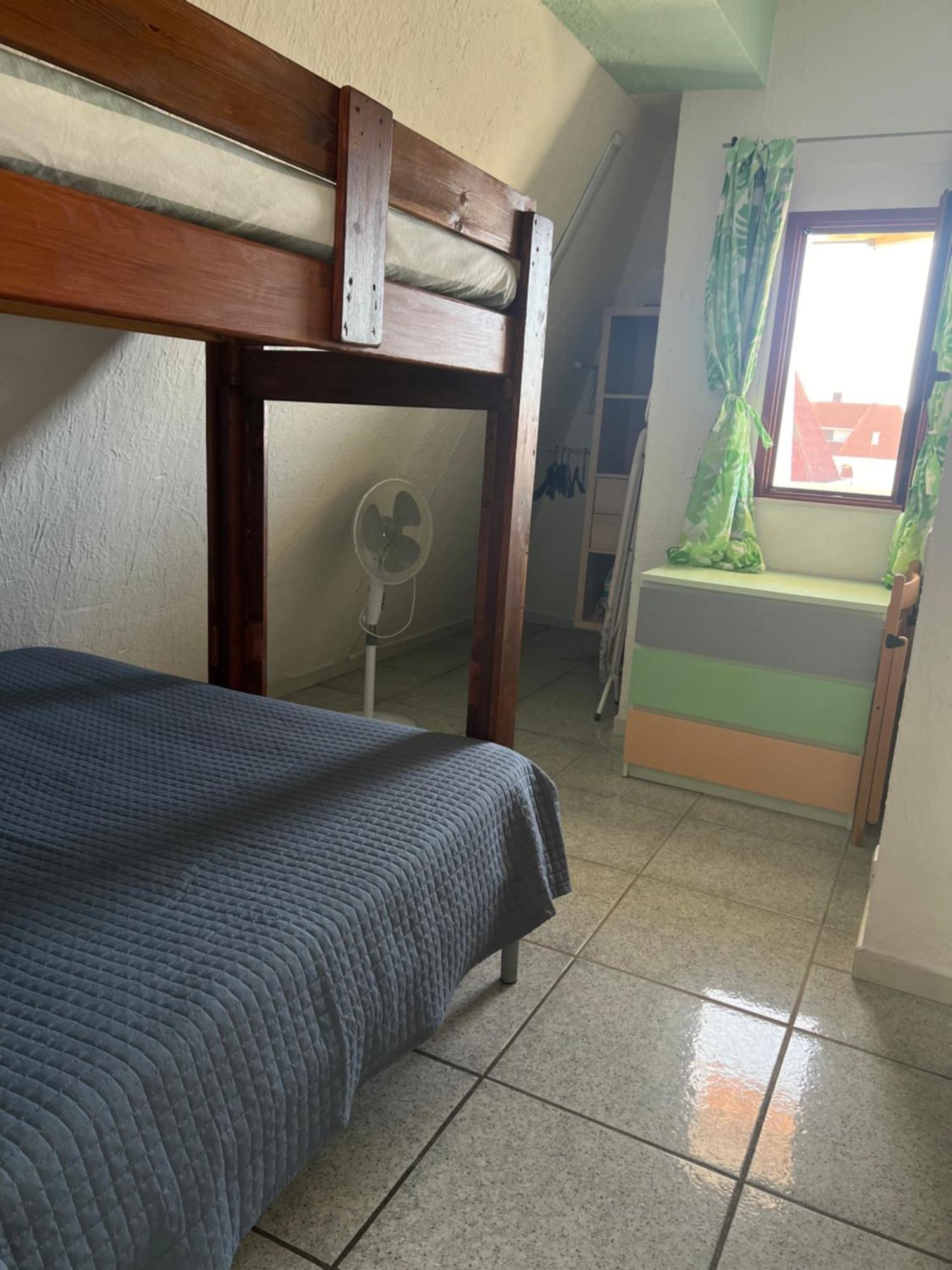 Sea View 2 Bedroom Vacation Apartment Джардини-Наксос Экстерьер фото